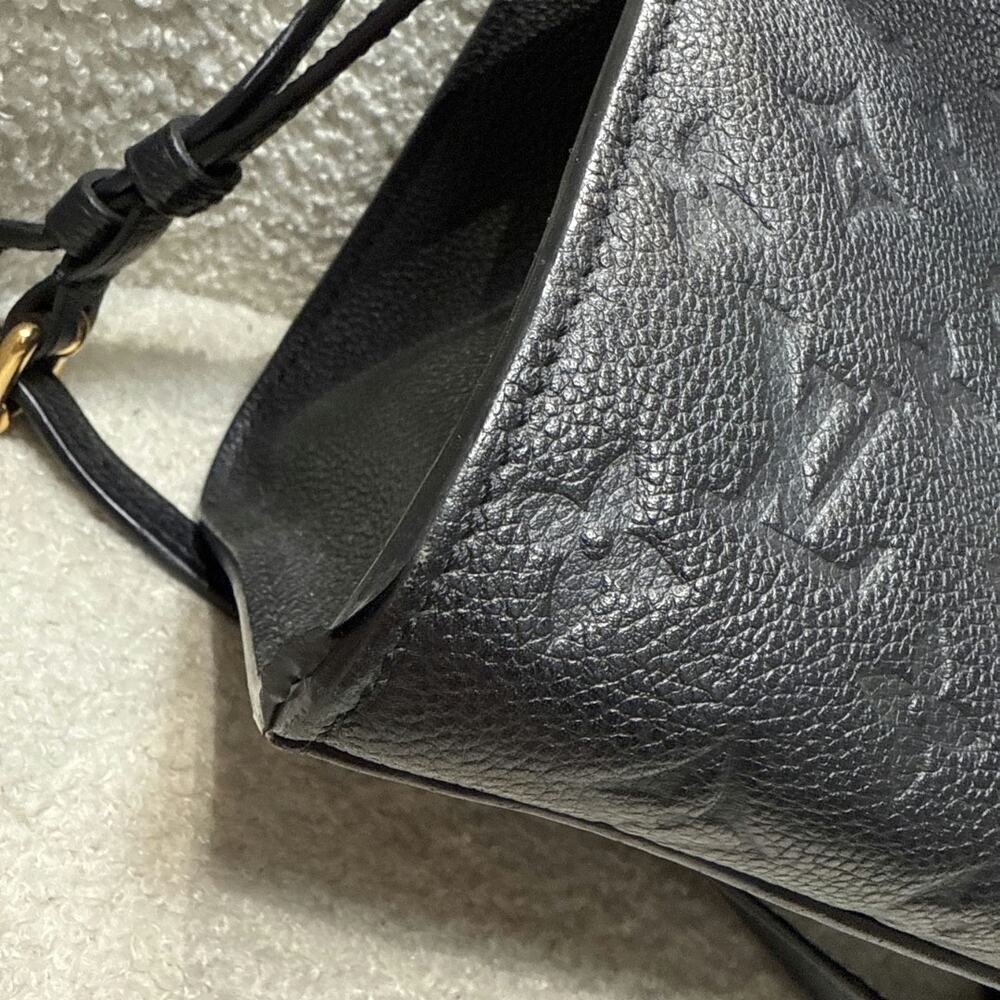 Louis Vuitton Empreinte Leather Pont Neuf MM - Picture 4 of 9
